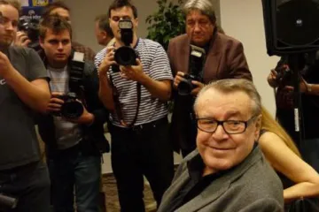 Veřejnoprávní média hledají zahraničního Čecha roku 2012