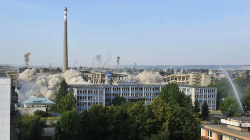 Bez komentáře: Demolice hal OP Prostějov