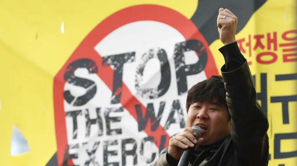 Jihokorejské protesty proti KLDR