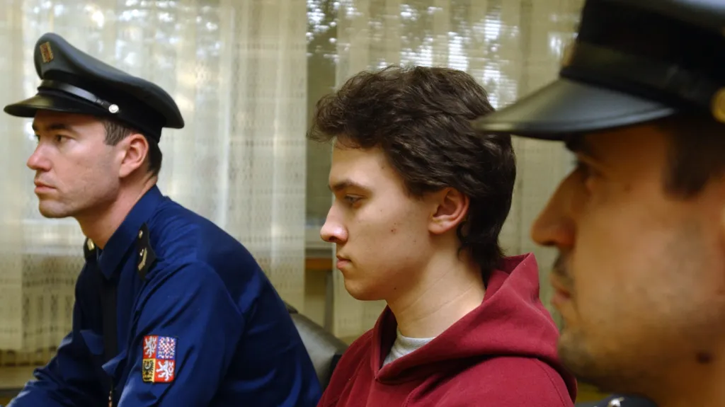 Aleš Provazník před soudem v roce 2003