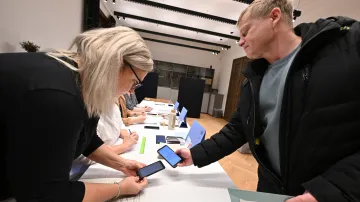 U sněmovních voleb bude možné se prokázat také e-doklady