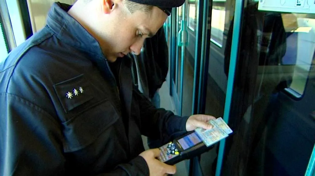 Policejní kontroly na železnici