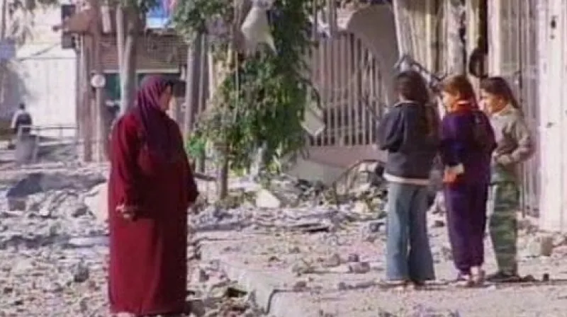 Mezinárodní tlak na Izrael i Hamas roste