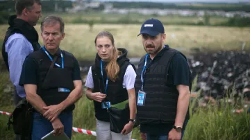 Pozorovatelé OBSE na místě neštěstí letu MH17