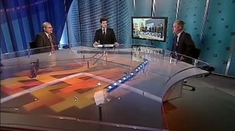 Události, komentáře: Lék na krizi?