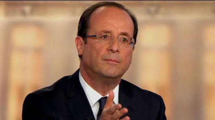Hollande v debatě kritizoval vládu Sarkozyho