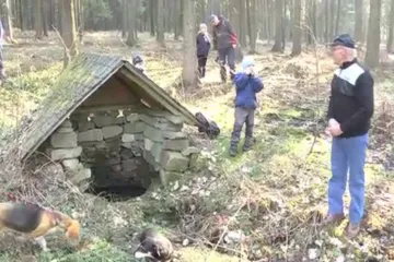 Otevírání studánek v okolí Jahodové hory