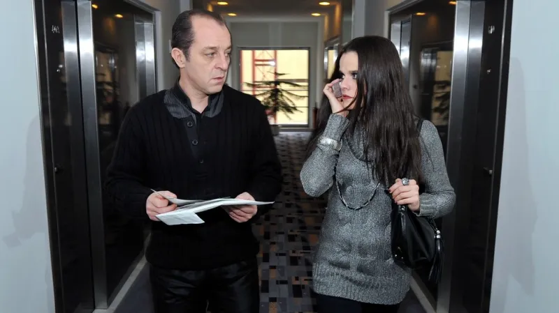 Vetřelci a lovci / Krutá nevěra