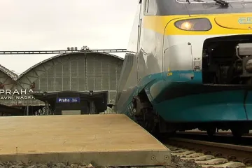Provoz na kolejích má být rychlejší i bezpečnější