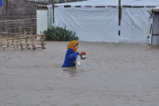 V Libanonu udeřila bouře Norma. Voda zatopila uprchlické tábory, z ulic Bejrútu jsou řeky