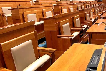 Lístky a obálky pro volby do Senátu jsou žluté. S voličským průkazem všude neuspějete