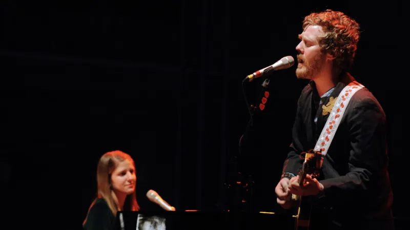 Markéra Irglová a Glen Hansard v pražské Lucerně