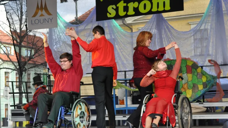 Program při rozsvícení vánočního stromu v Lounech