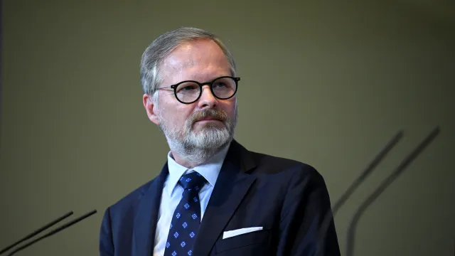 Fiala doufá, že se příští vláda nechá přesvědčit o významu muniční iniciativy