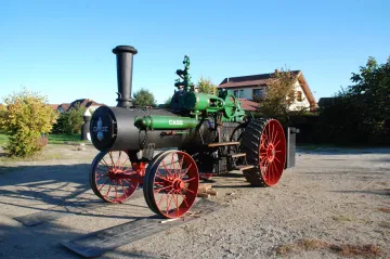 AVÍZO: Traktory 2011 a Slavnosti ořechů