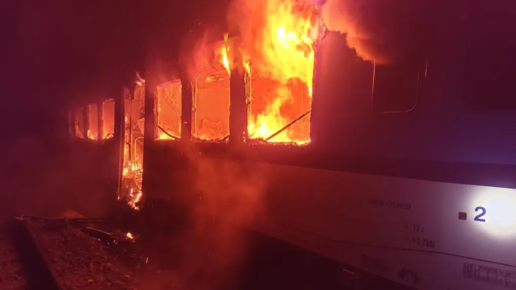 Požár vagonu osobního vlaku na Vyškovsku