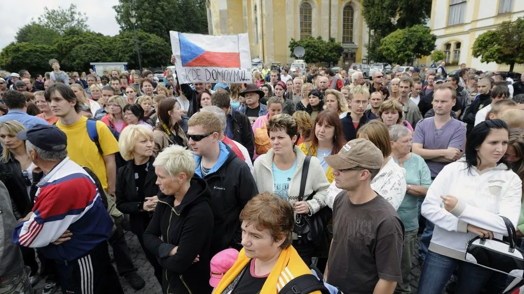 Demonstrace ve Varnsdorfu proti nepřizpůsobivým