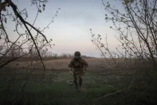Ruský útok u Záporoží si vyžádal mrtvé, bojuje se u Torecka