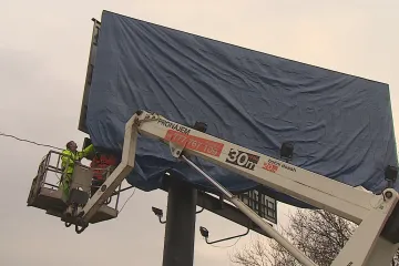 Praha na svém území nechce ilegální billboardy, provozovatelé slibují odstranění