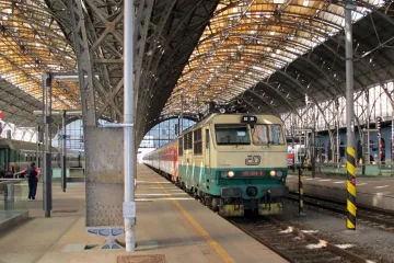 Koncem roku koleje osiří, na Nový rok ČD spoje posílí
