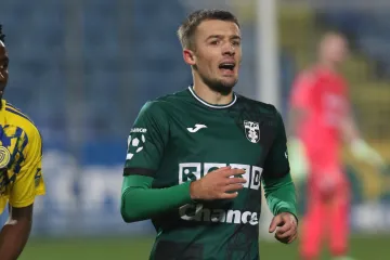 Policie obvinila v korupční kauze fotbalu 32 lidí, část v organizované skupině