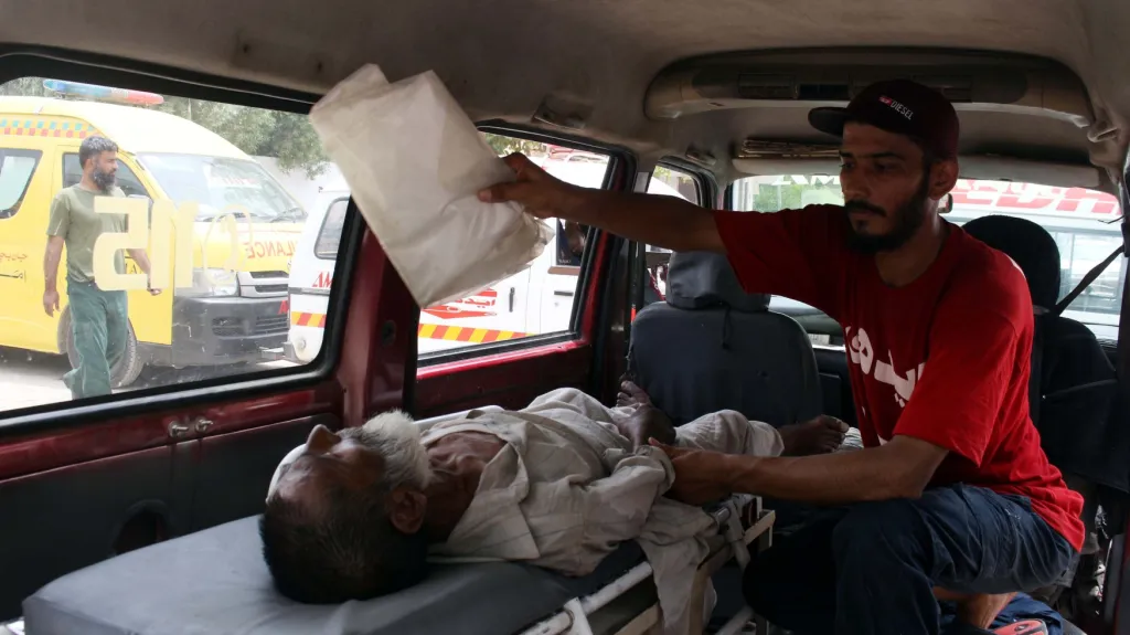 Vlna extrémních veder postihla jih Pákistánu