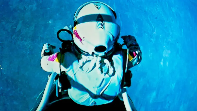 Rekordní skok Felixe Baumgartnera