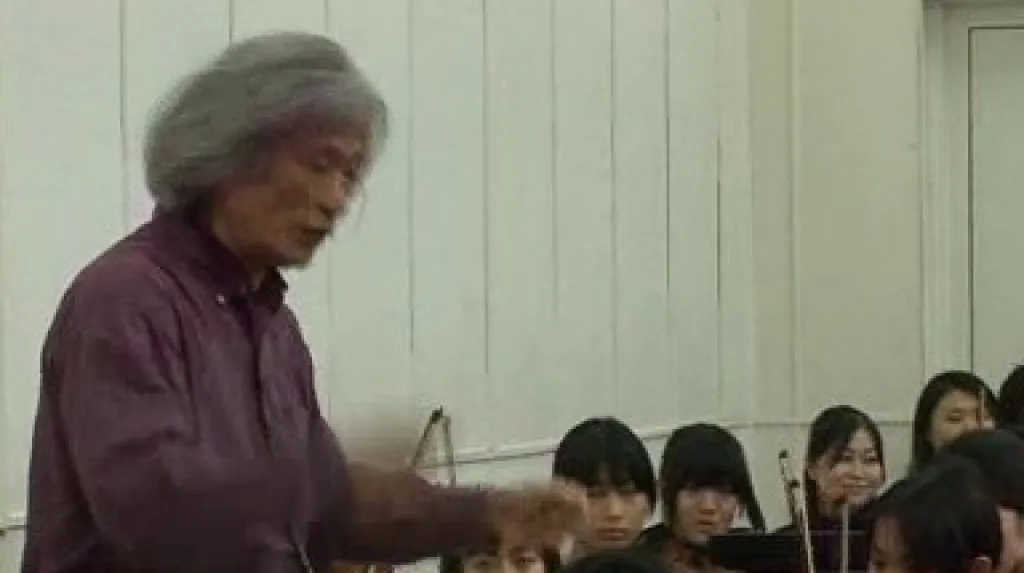Zkouška japonského orchestru
