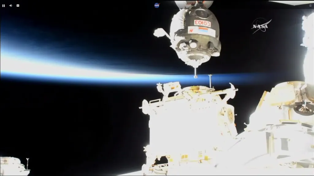 Přistání u ISS