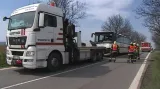 Nehoda autobusu a osobního auta u Bořitova