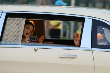 Týden obrazem: Princezna fotografkou, strašidelná svačina a japonské tabu