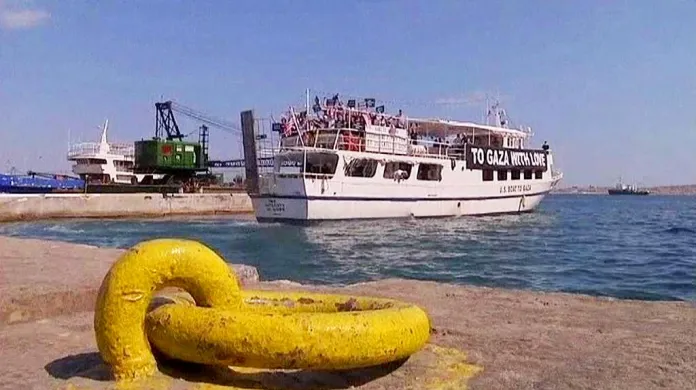 Loď mířící do pásma Gazy