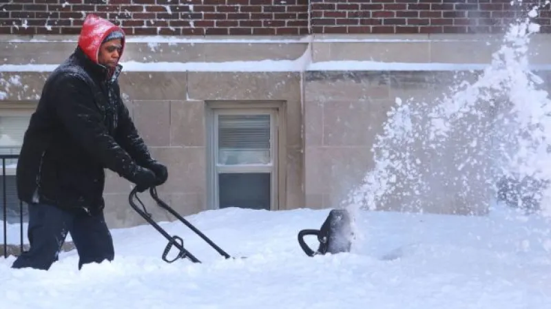 Bez komentáře: Následky sněhové bouře Linus