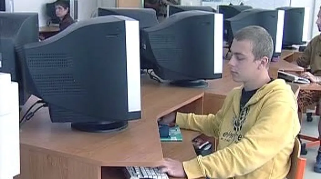SOŠ a SOU stavební Rybitví