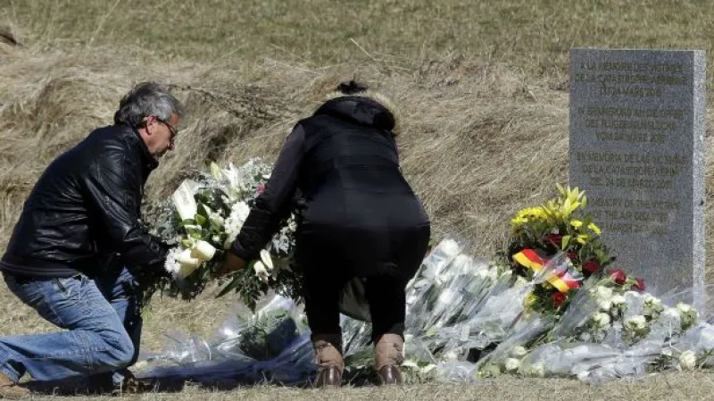 Horizont: Pilot byl nemocný, v práci to tajil