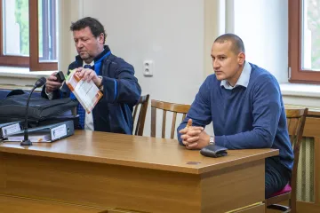 Za zastřelení agresivního muže policista do vězení nepůjde, po odvolání dostal podmínku