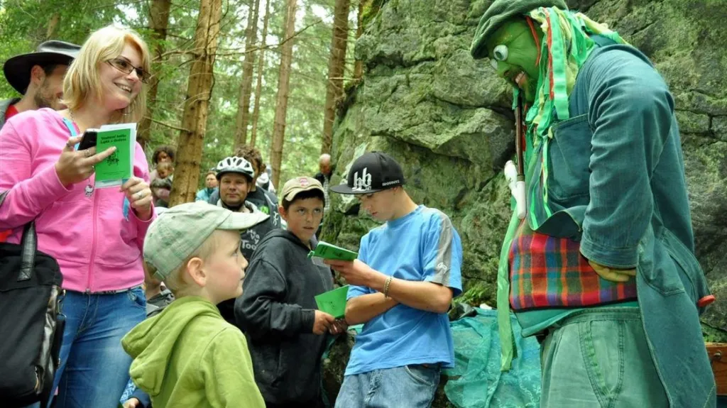 Lesní slavnost Lapků z Drakova