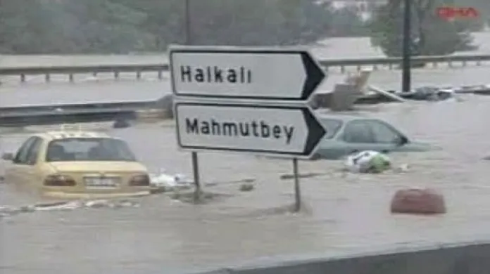 Turecko zasáhly záplavy