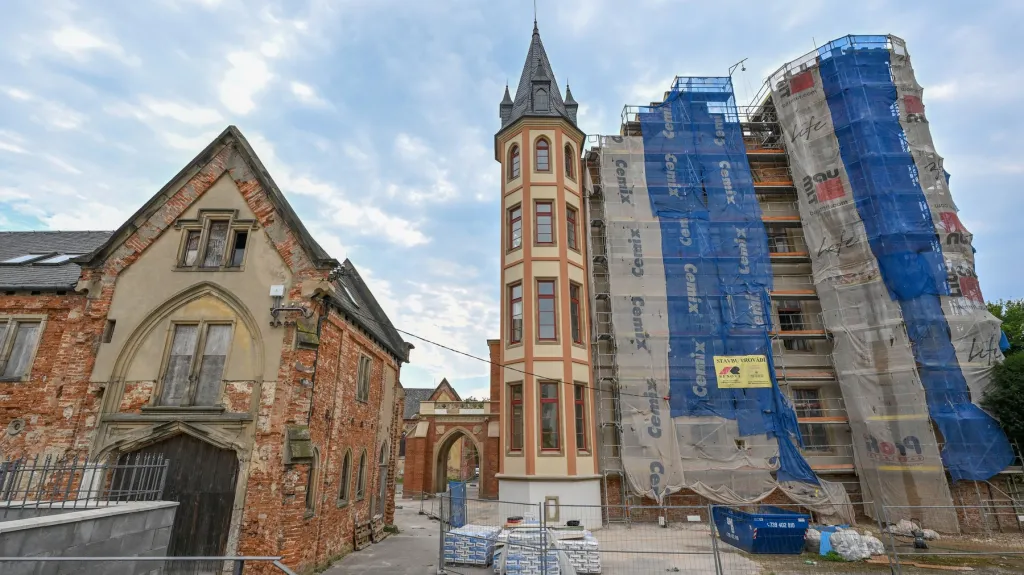 Rekonstruovaný zámek v Bzenci (27. srpna 2025)