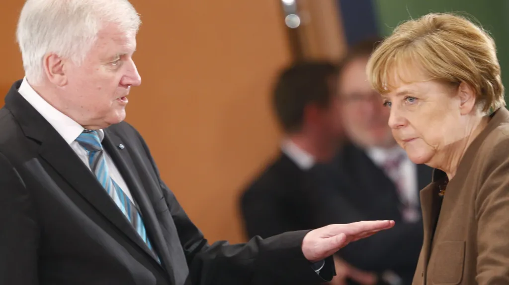 Horst Seehofer s Angelou Merkelovou