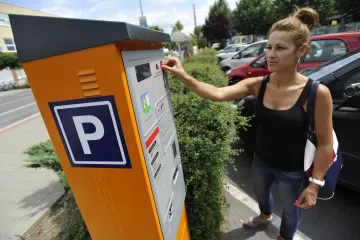 Olomoucká nemocnice pořídí modernější parkovací automaty. U původních dvou přístrojů se tvořily fronty