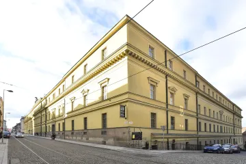 Hanácká kasárna koupila v aukci brněnská společnost Salibary