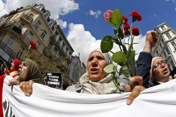 Muslimové oslavovali atentáty, řekl belgický ministr. Teď bere zpátečku