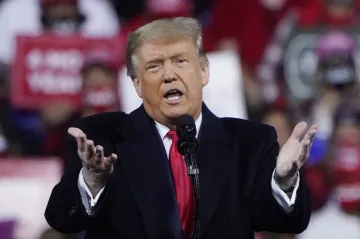 „Mám raději ženy než muže,“ řekl Trump. Kandidátku pro Nejvyšší soud představí příští týden