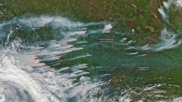 Požáry na Sibiři na snímku z kosmu