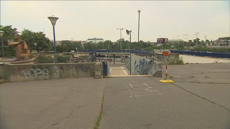 Přestup z vlaku na metro