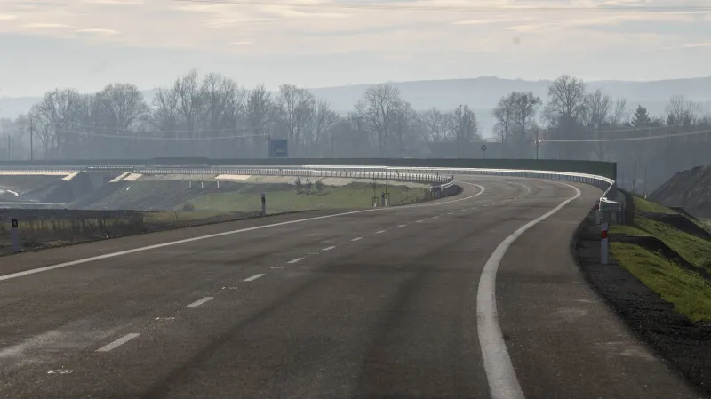 Silnice I/43 Hradec nad Svitavou – Lačnov