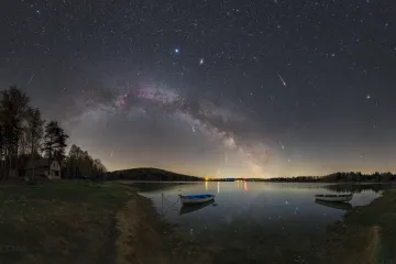 V noci zasáhne Zemi sprška meteorického roje Lyridy. Počasí pozorování příliš přát nebude