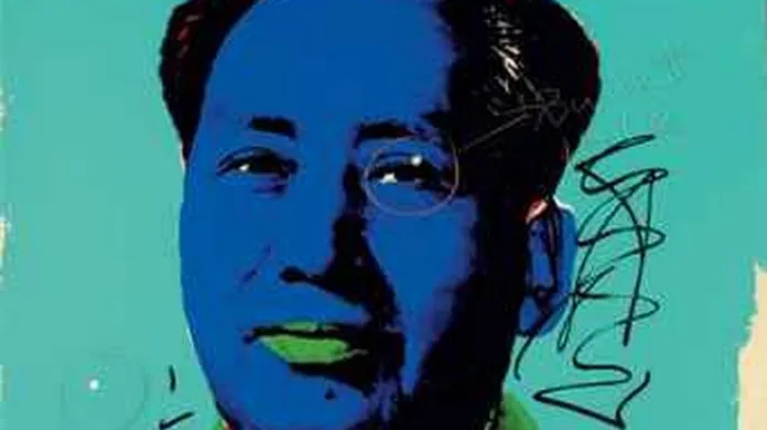 Andy Warhol / Mao Ce-tung - obraz ze sbírky herce Dennise Hoppera; Hopper na počátku 70. let na obraz ve Warholově obrazu dvakrát vystřelil.