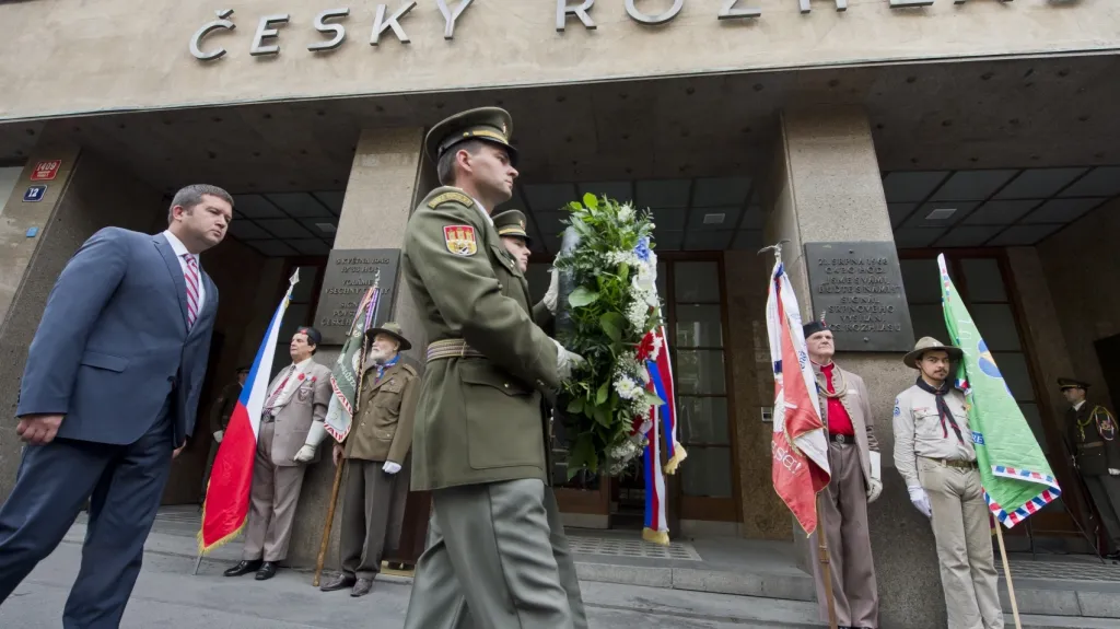 46. výročí srpna 1968 před Českým rozhlasem
